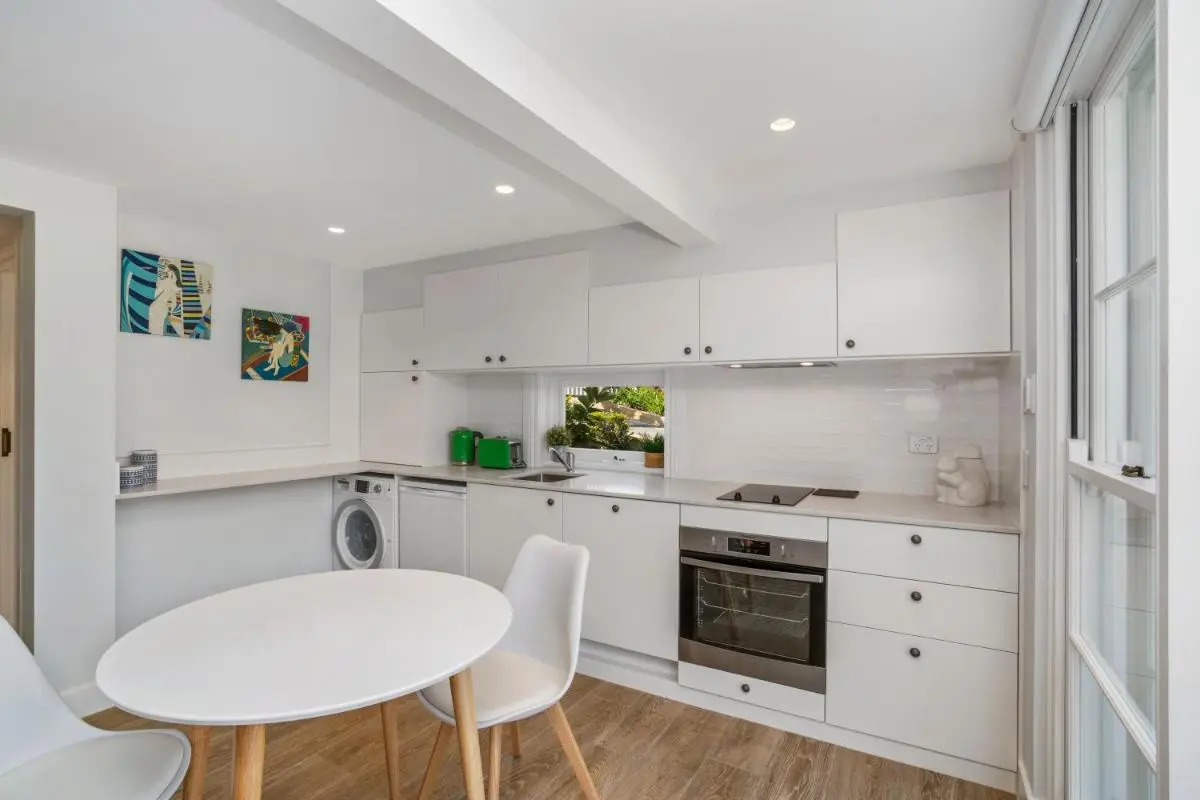 Image 3 of Balmoral Cabana – large terrace & 150m to beach