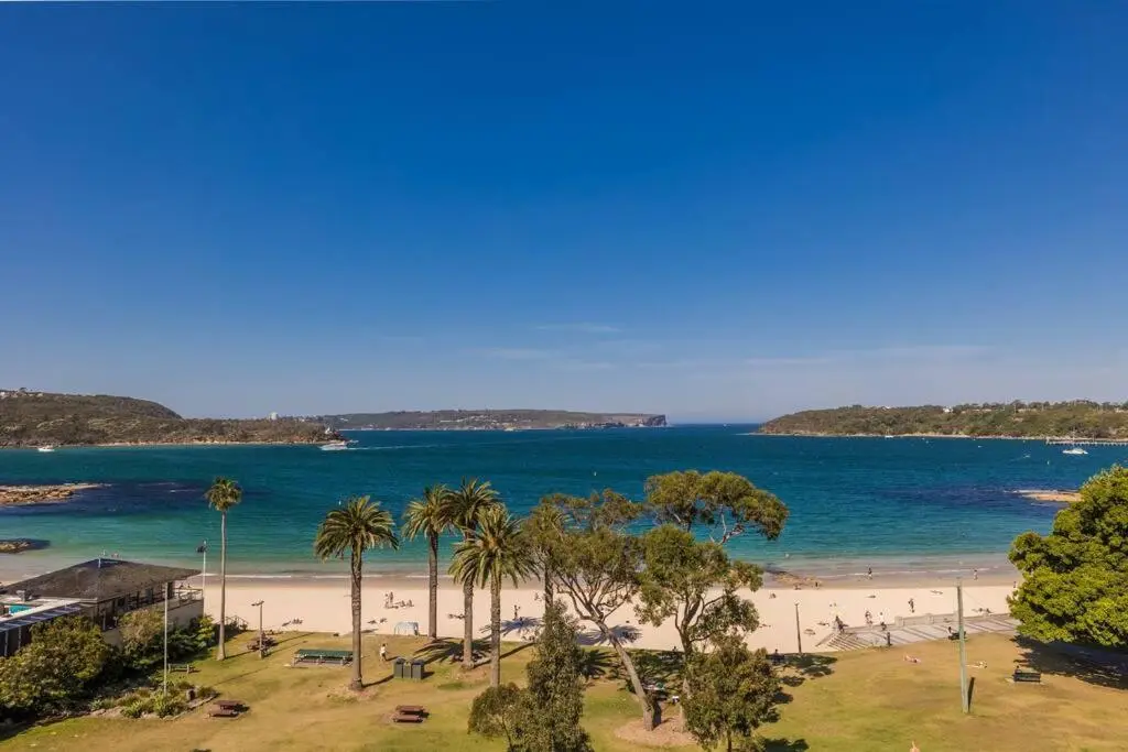Image of Balmoral Sands – Landing in Paradise