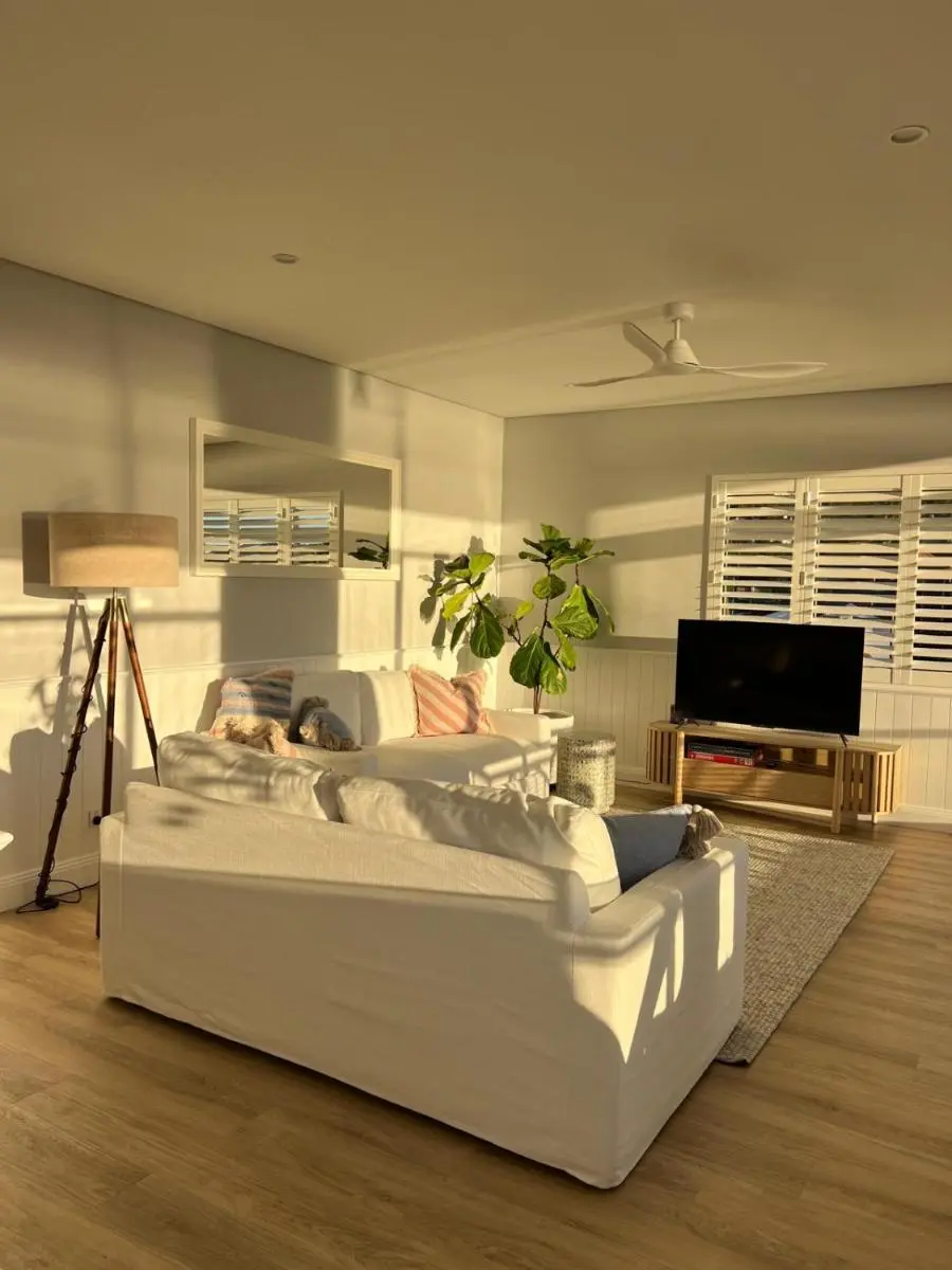 Image 5 of Balmoral Sands – Landing in Paradise