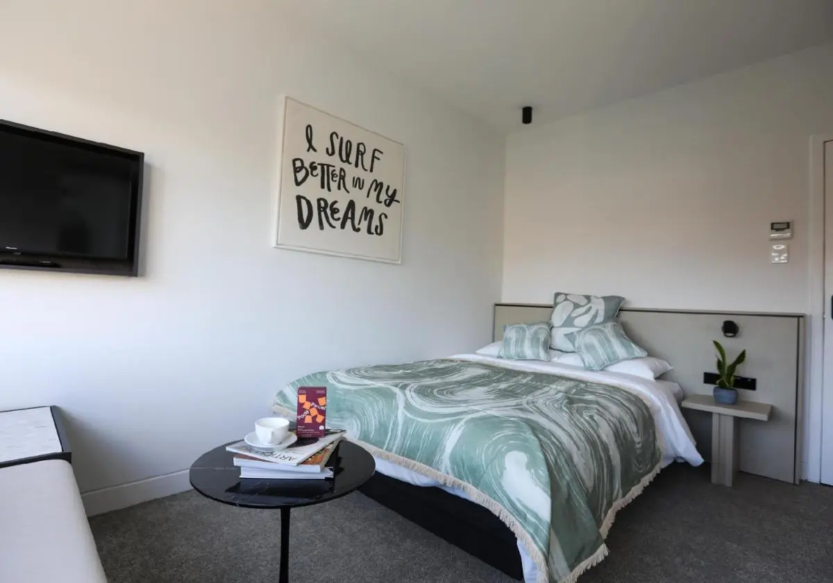 Image 4 of Barrys Beach Road Hotel