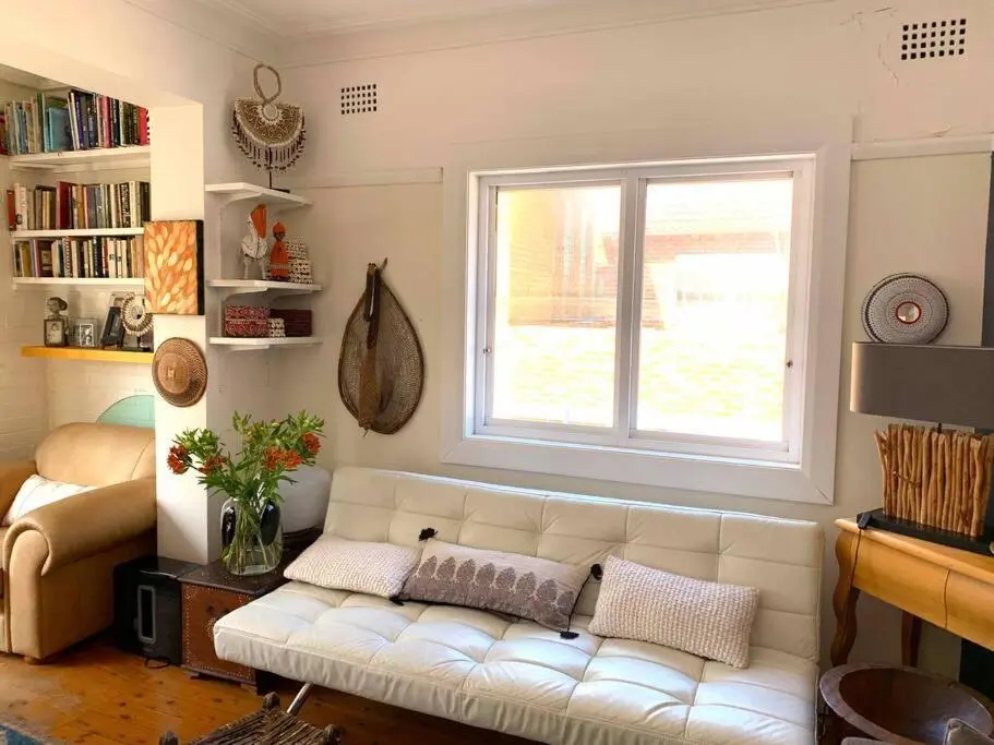 Image of Beach to home in 3 minutes: Bondi N