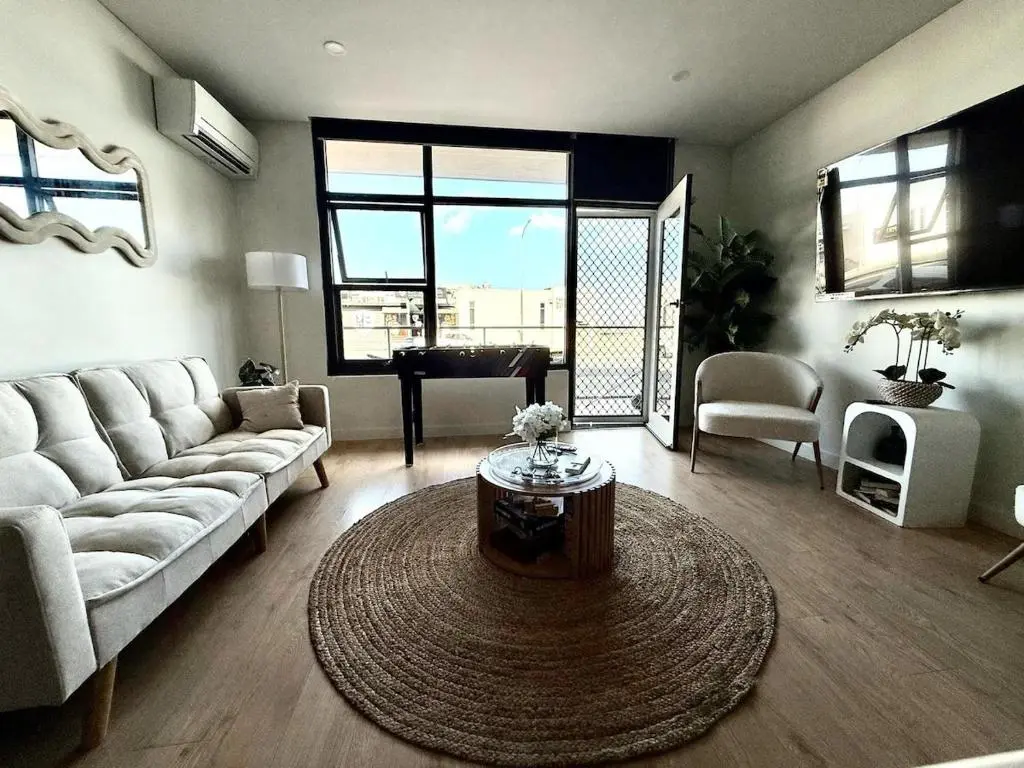 Image of Beachfront Apartment in Brighton