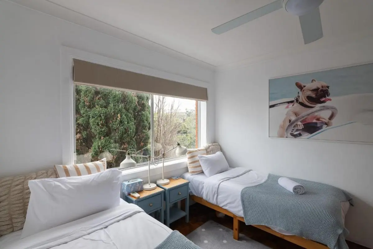 Image 1 of Beachside Clovelly Living w Parking 50m to Beach