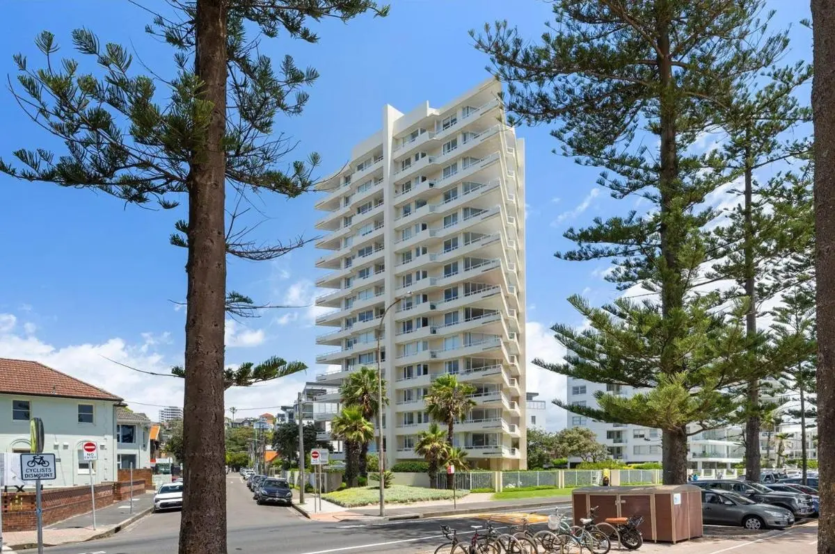 Image 5 of Best Beachfront Location In Manly w Stunning Views