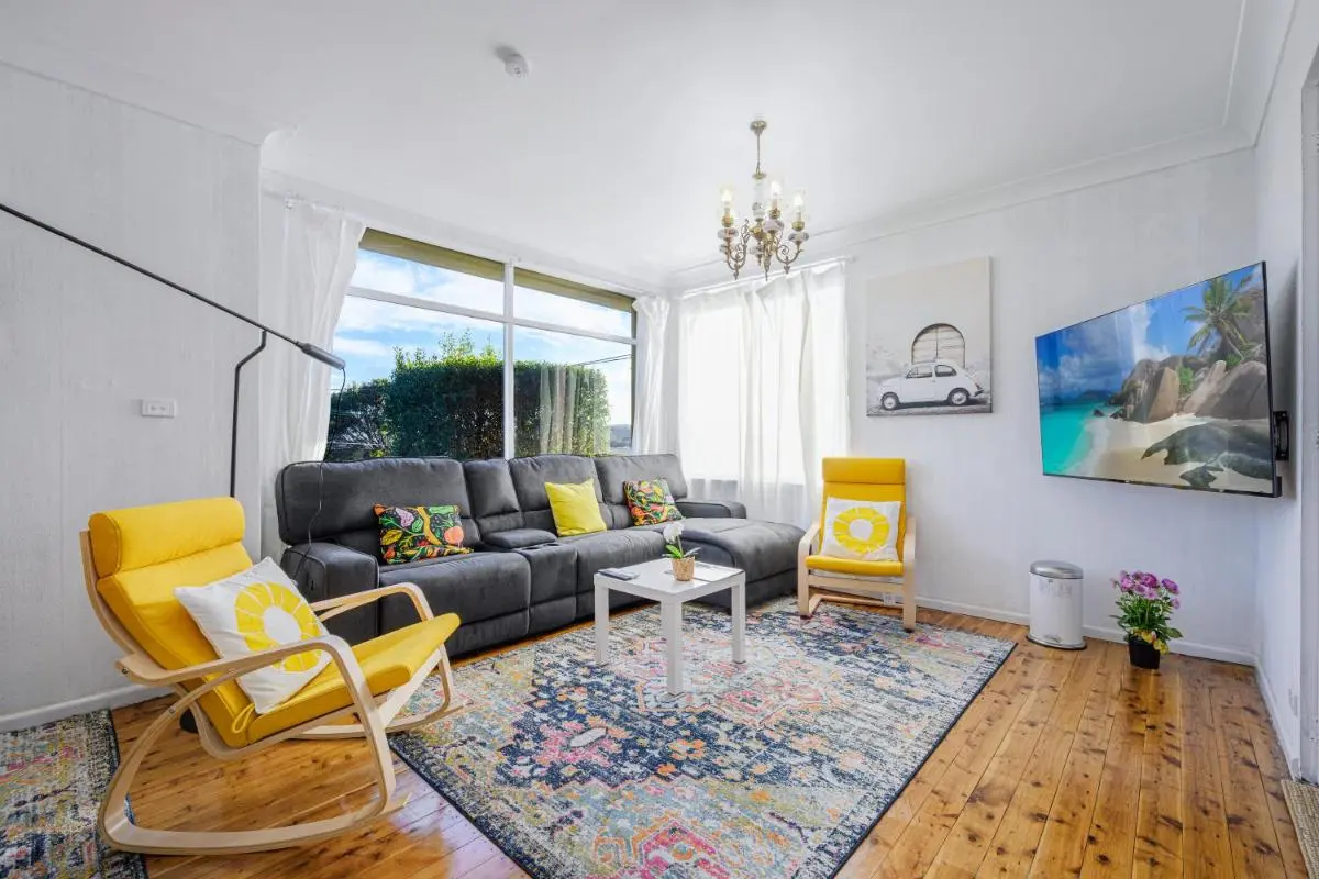 Image 4 of Bondi Beach 4Br house
