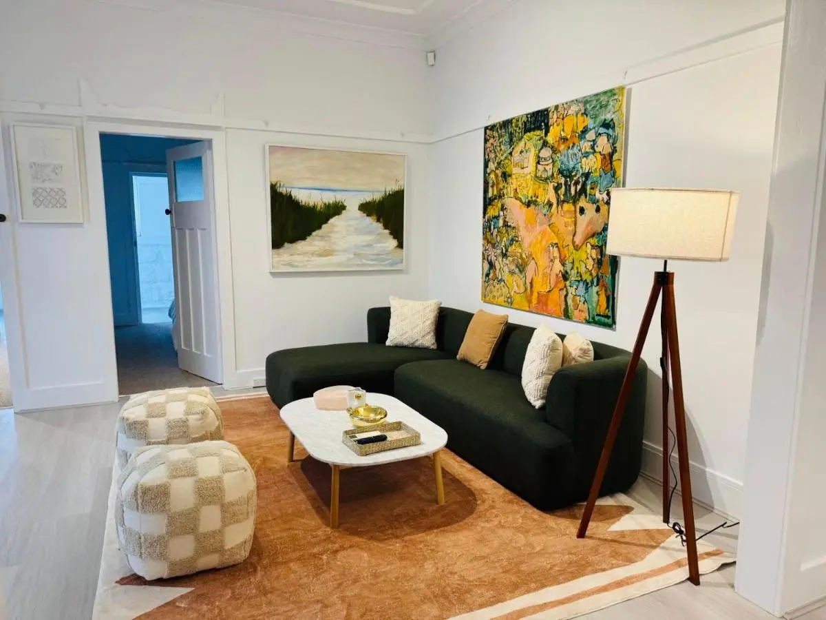 Image 2 of Bondi Cottage