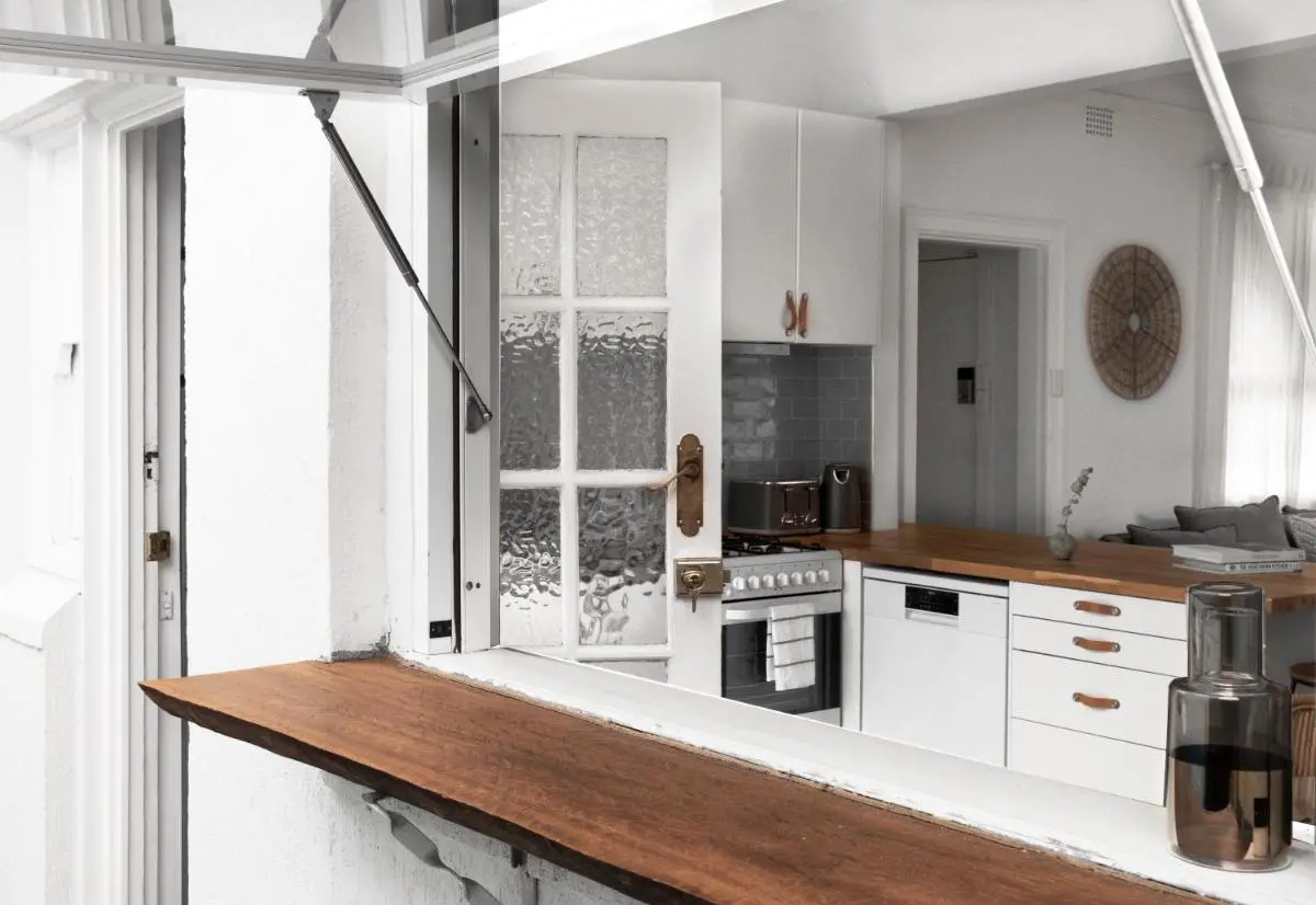 Image 2 of Bondi Surf Cottage