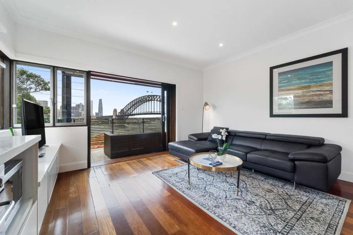 Image 4 of Breathtaking Sydney Harbour view condo