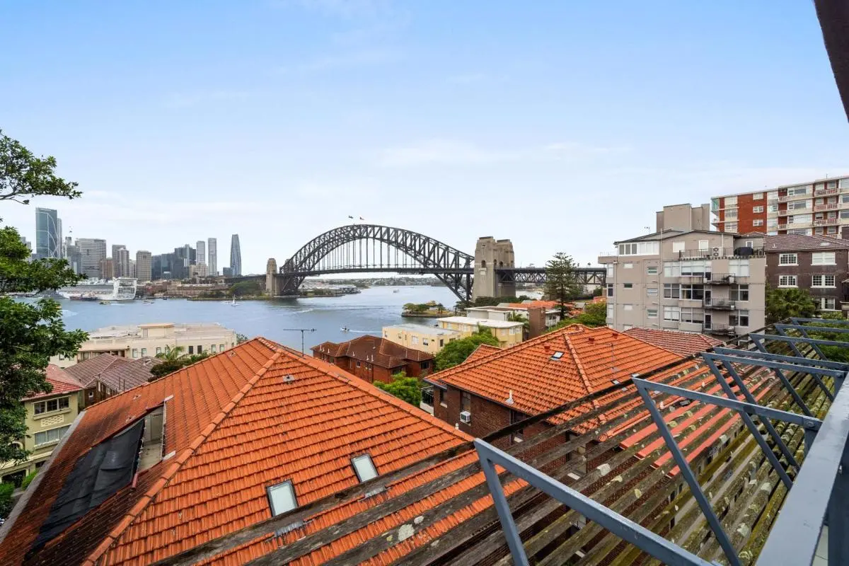 Image 3 of Breathtaking Sydney Harbour view condo