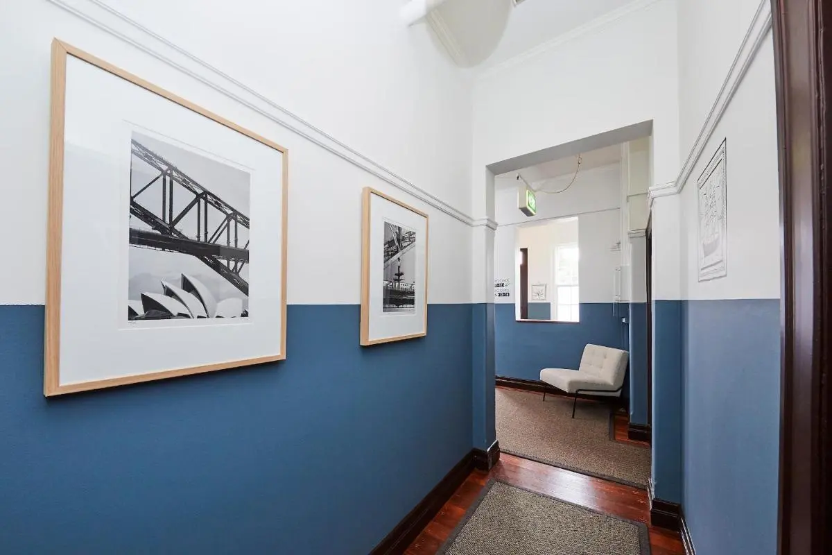 Image 2 of Bridgeview Hotel Willoughby