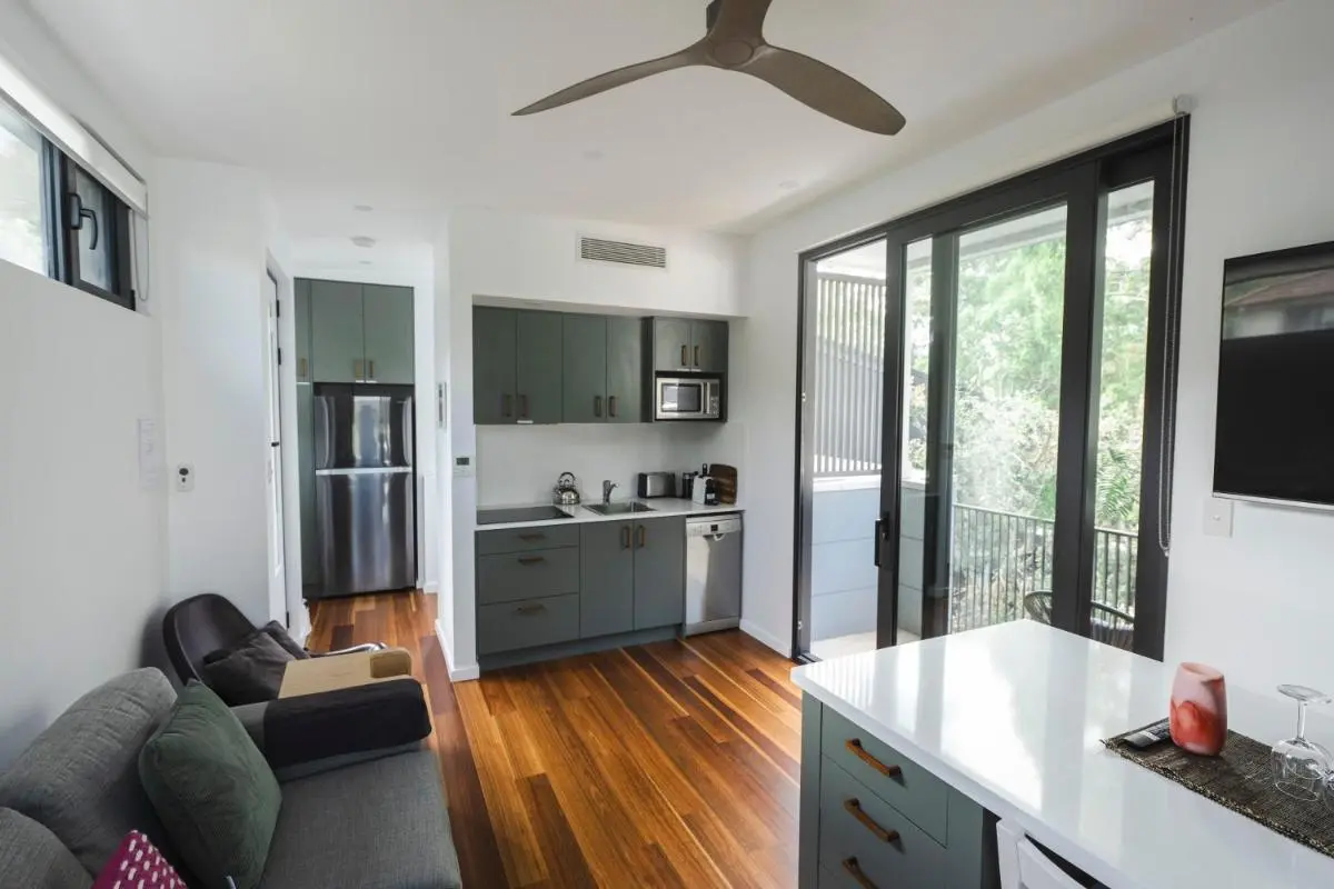 Image 3 of Bushland setting close to Sydney CBD- stand alone apartment