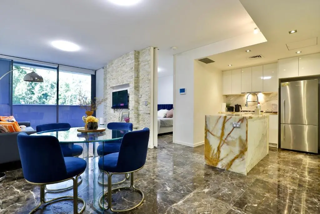 Image of CBD Harbour Retreat – Lovely 2BR Home