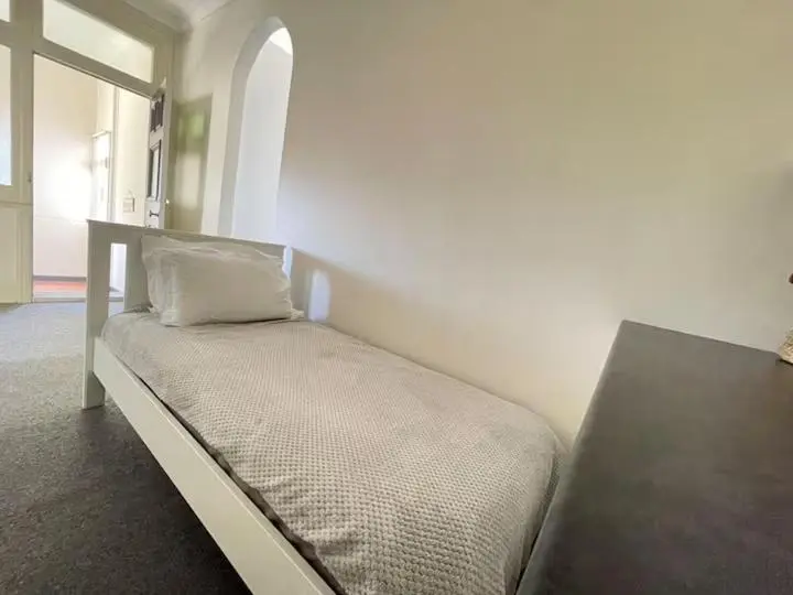 Image 6 of Cammeray Stay Above a Trendy Café, 2 free Cup Per day