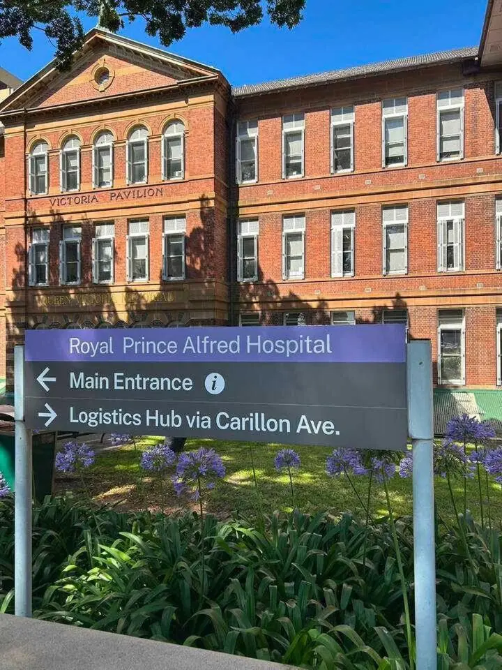 Image 5 of Camperdown Cozy Corner 4