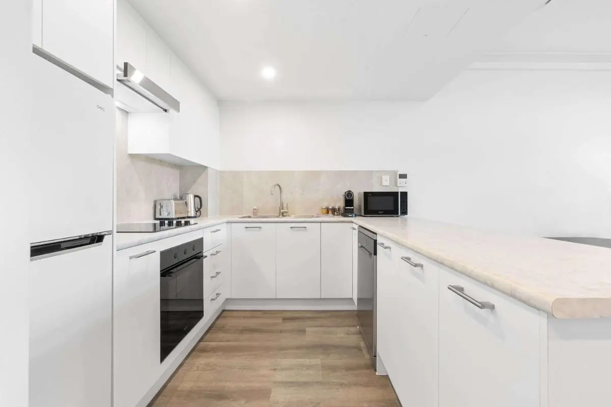 Image 5 of Camperdown Cozy Corner 8