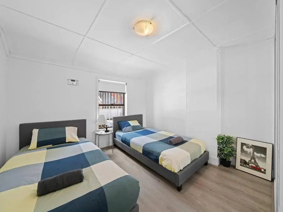Image 1 of Central 3BR & Central station&Chinatown-5 mins walk