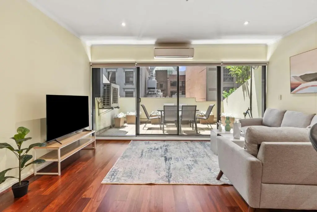 Image of Central City 2BR Ensuite with Scenic Views