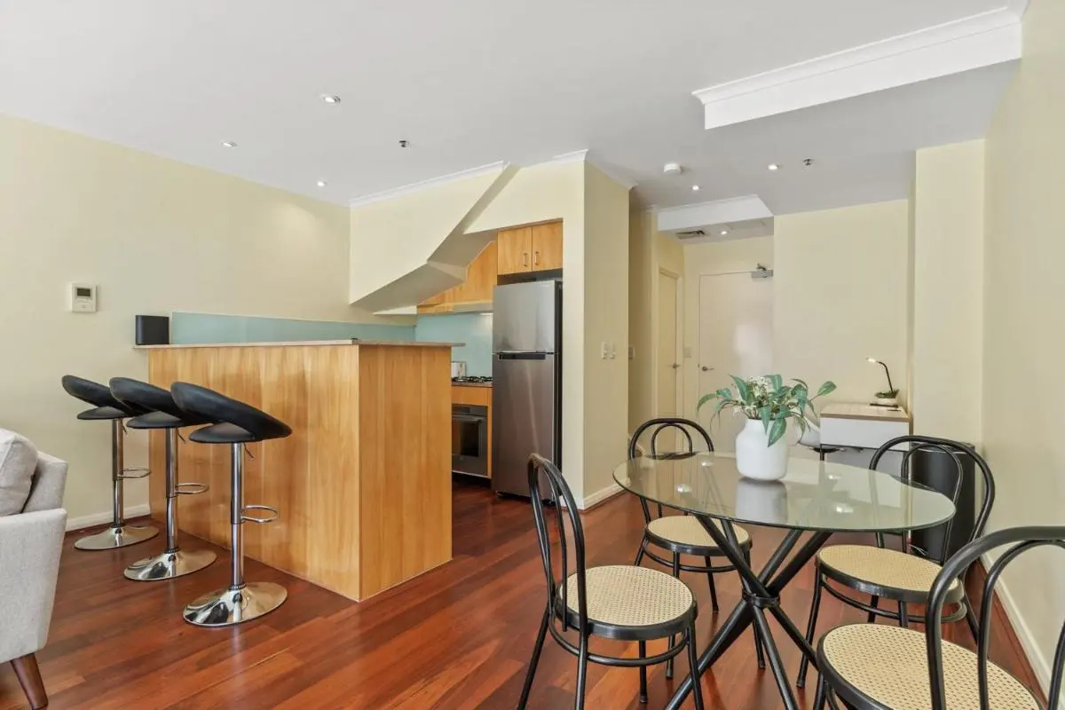 Image 3 of Central City 2BR Ensuite with Scenic Views