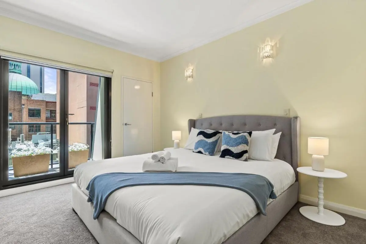 Image 1 of Central City 2BR Ensuite with Scenic Views