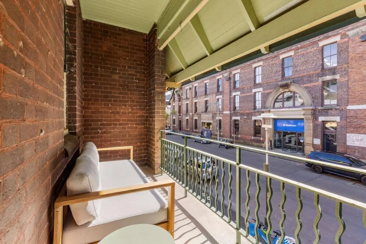 Image 5 of Charming 8 Person Home Near Harbour and Barangaroo