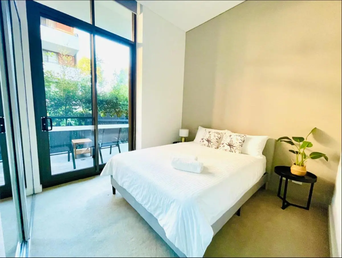 Image 1 of Charming and cozy 3 Bedroom Condo Parking, Wi-Fi