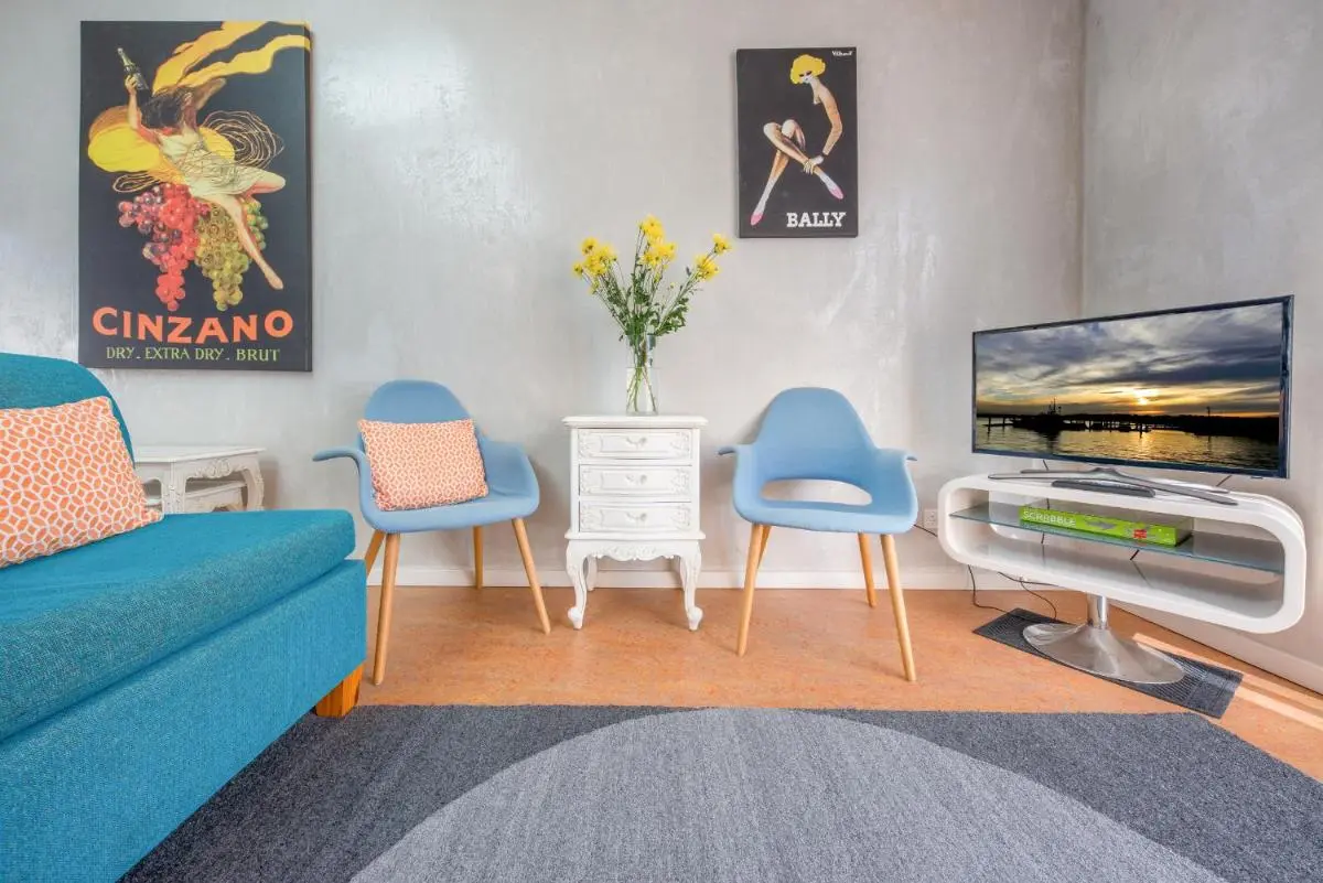 Image 5 of Chic East Sydney Pad