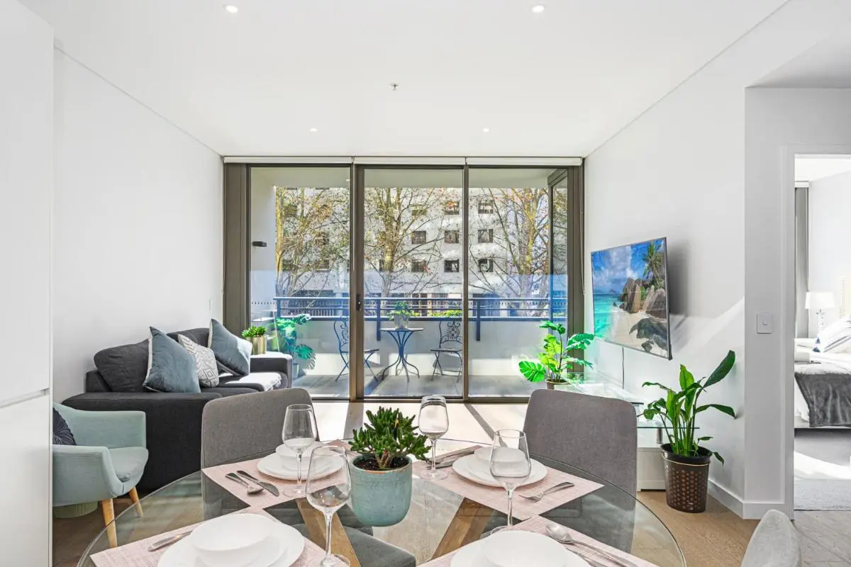 Image 4 of ChinatownICCHaymarket Adorable 2Br Apt at CBD