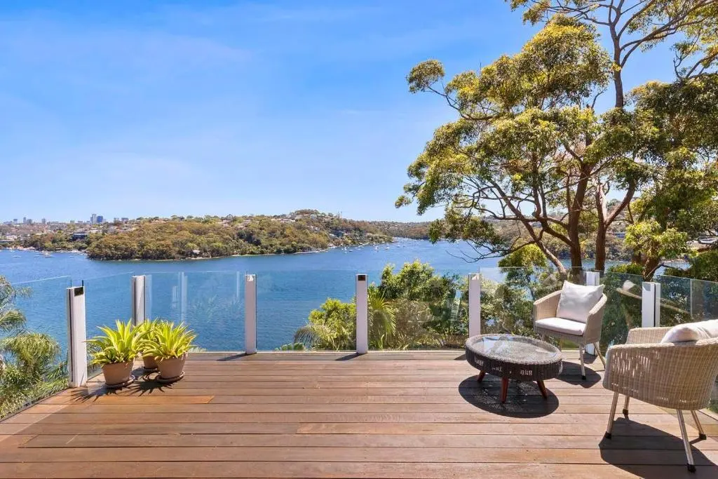 Image of Cliff house and Grand harbour views