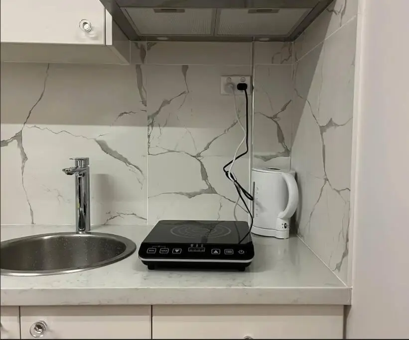 Image 2 of Comfortable Studio