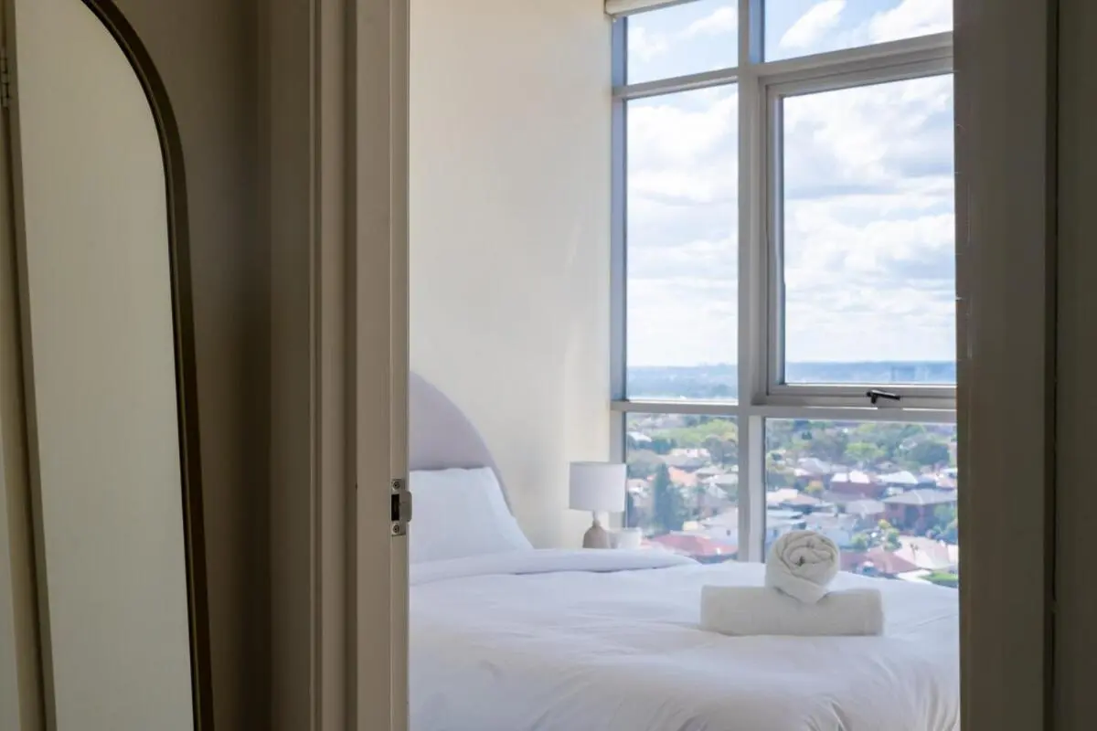 Image 6 of Comfy 1BDR Apartment 3min to Train Station Burwood