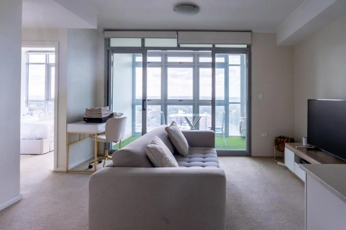 Image 4 of Comfy 1BDR Apartment 3min to Train Station Burwood