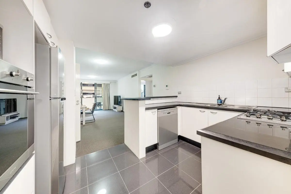 Image 3 of Comfy and Spacious 1B Sydney CBD Apartment in Central