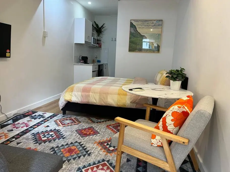 Image 4 of Convenient studio – Surry Hills