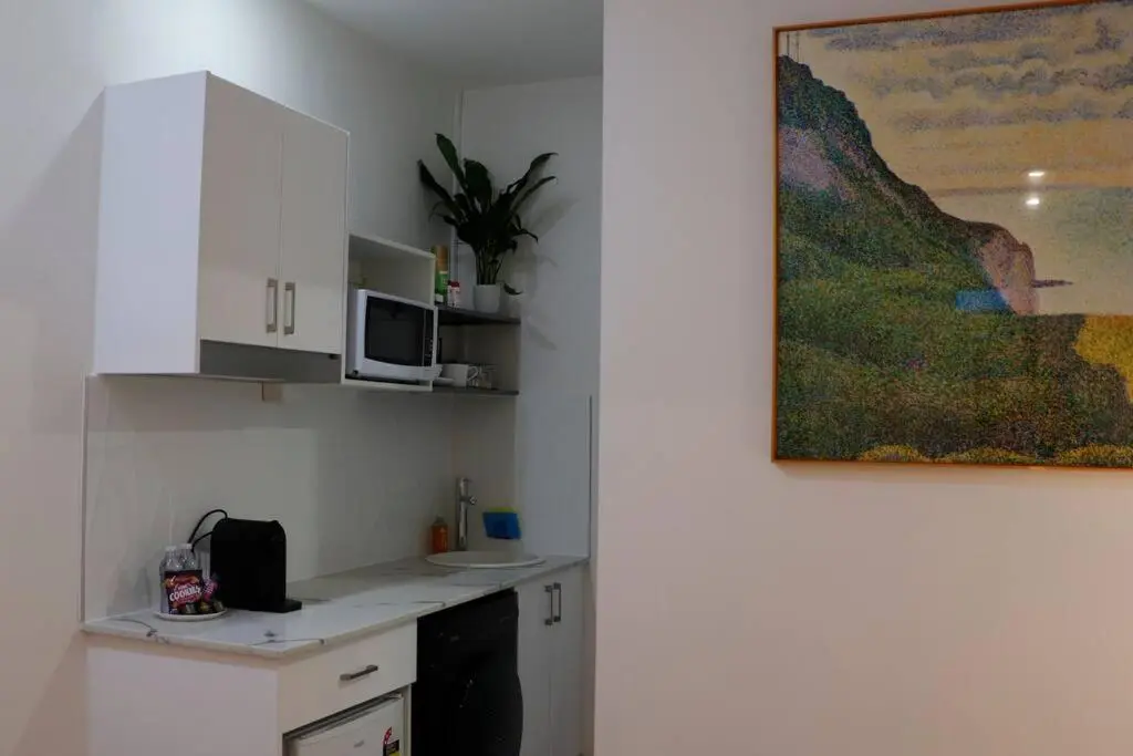 Image 2 of Convenient studio – Surry Hills