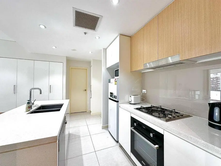 Image 4 of Cosy 2-Bedroom Apartment, Homebush NSW 2140