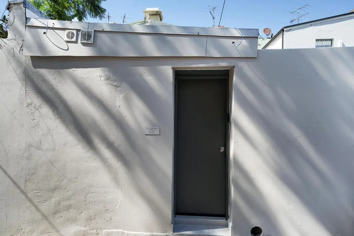 Image 4 of Cosy Studio