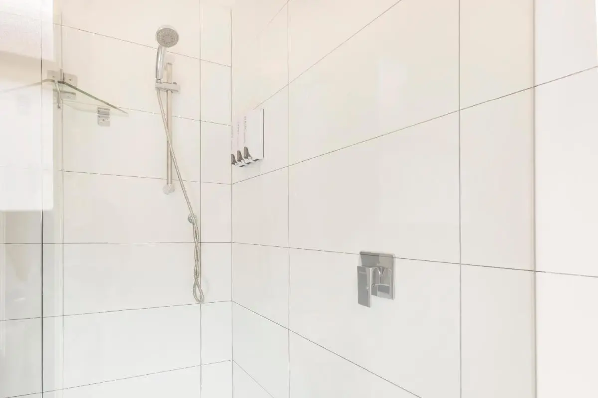 Image 2 of Dalziel Lodge