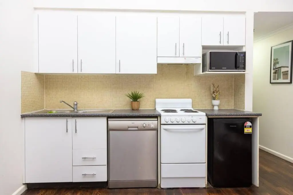 Image 4 of Darling Harbour Studio w Pool Sauna Gym Jacuzzi