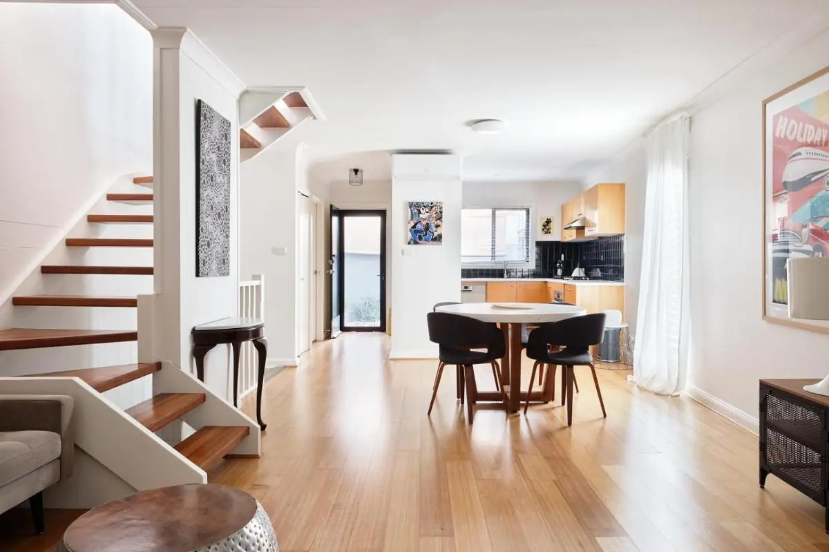 Image 3 of Darlington Hideaway – Close to everything