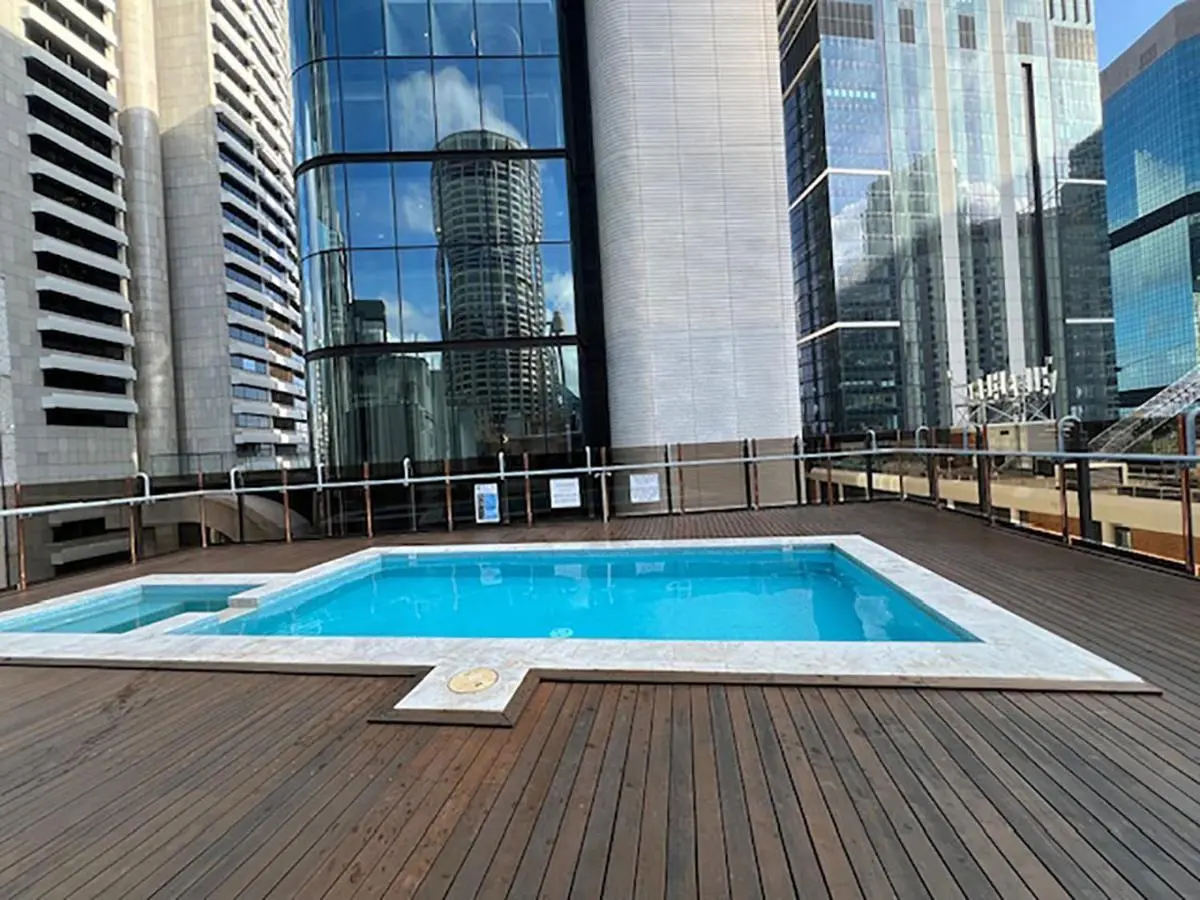 Image 1 of Downtown Sydney CBD Executive Apartment with Pool