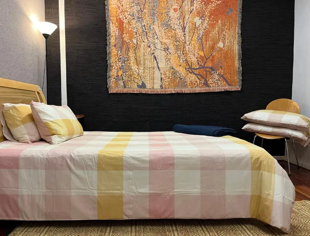 Image of Easy and Convenient Studio