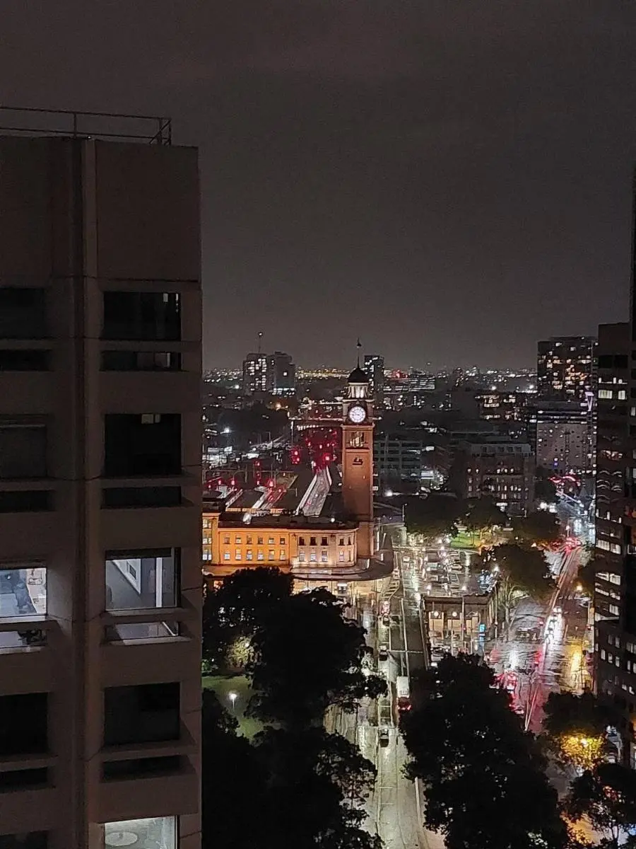 Image 5 of Embrace city conveniences