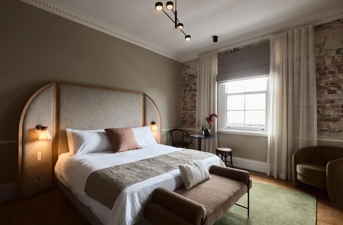 Image 5 of Empire Hotel