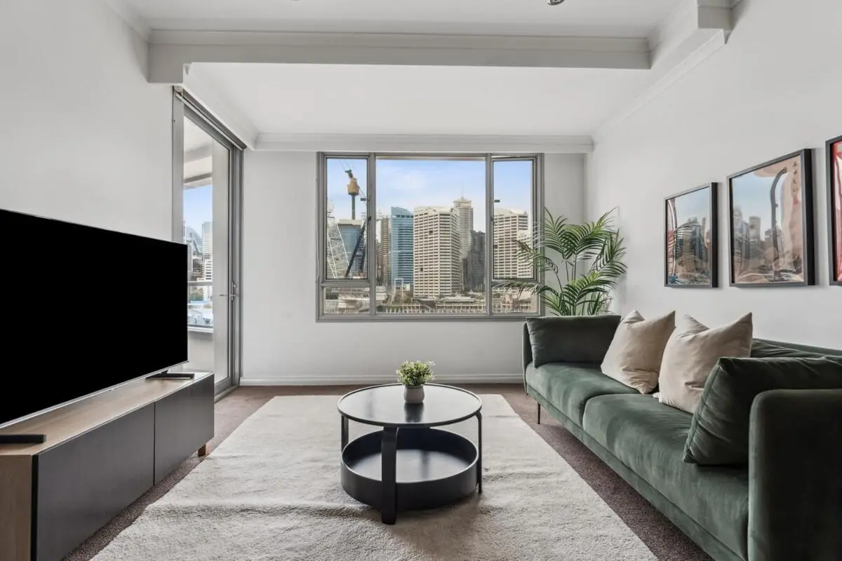 Image 4 of Fireworks, Views, Pool & Parking