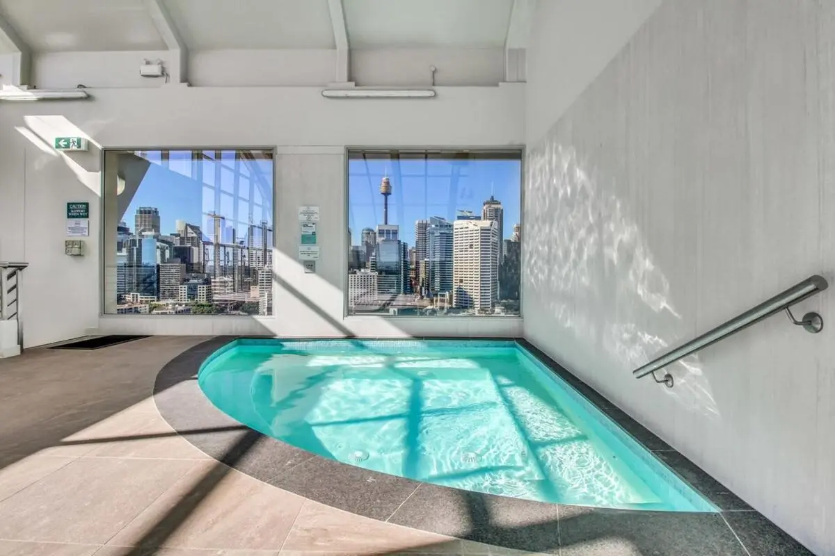 Image 2 of Fireworks, Views, Pool & Parking