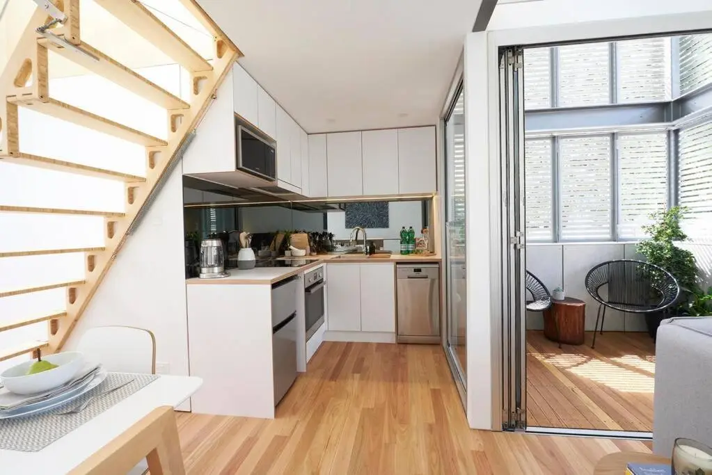 Image 6 of Gorgeous Glebe Loft Living