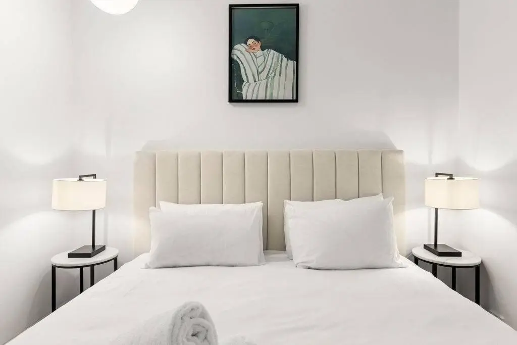 Image 6 of Ground-Floor Retreat in Dawes Point