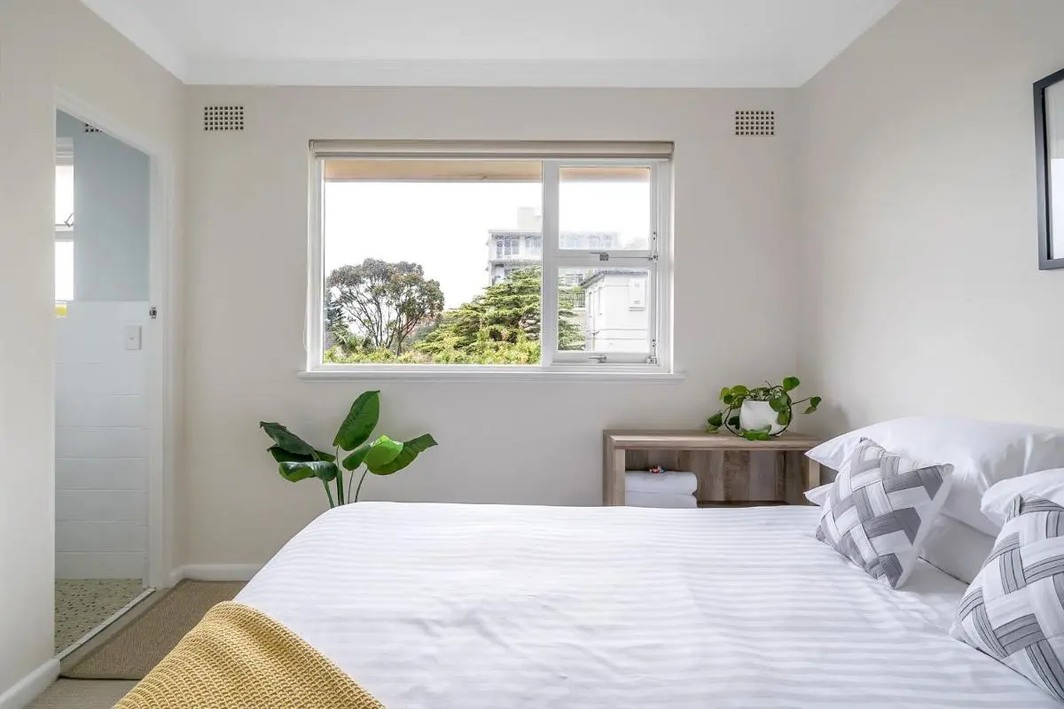 Image 1 of Harbour Views Walk to Surf Harbour Beaches & Wharf