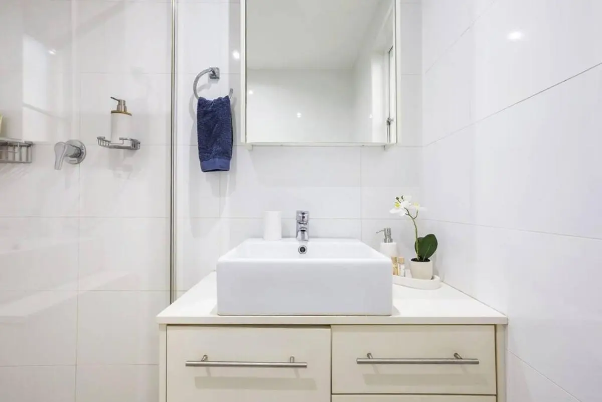 Image 2 of Heatherbrae Ii – Stunning Harbour Bridge Views!