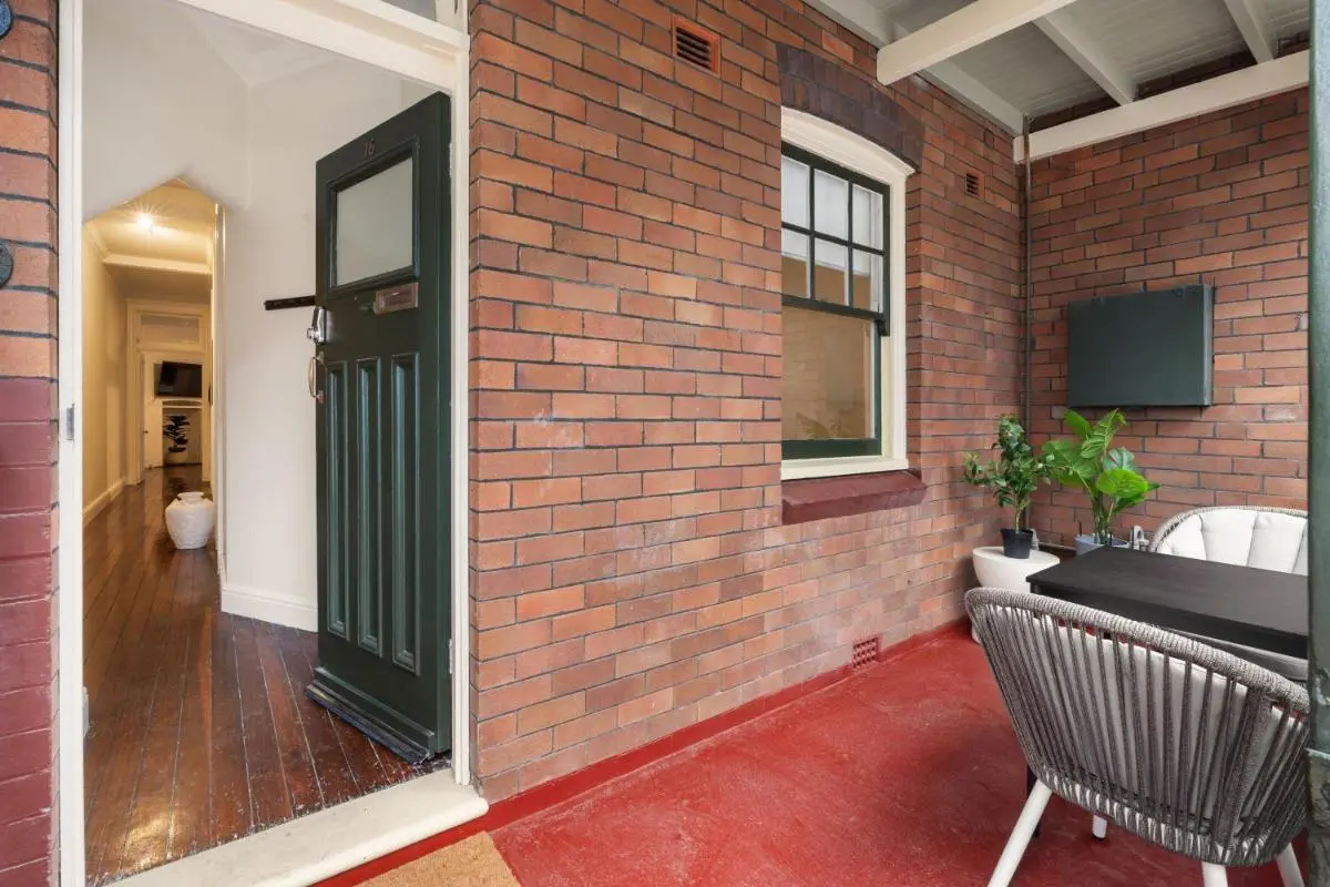 Image 4 of Historic Harbourside Townhouse